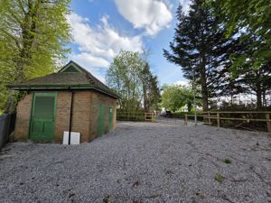 Photo 8- click for photo gallery